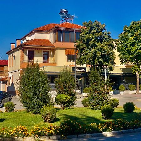 Vila A Hotel Korce Exterior foto